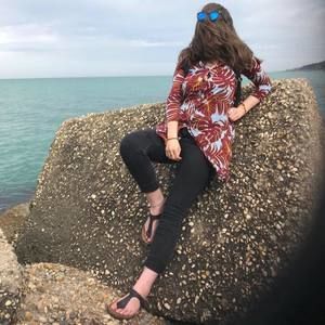 Meet your Posher, Lauren